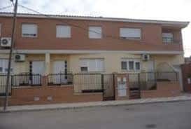 Fachada de una casa en la Calle Arado, Albacete