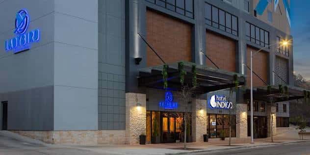 Fachada exterior del Hotel Indigo Austin Downtown - University