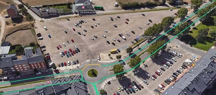 Vista aérea del parking de la calle Obispo Osmundo en Ponferrada