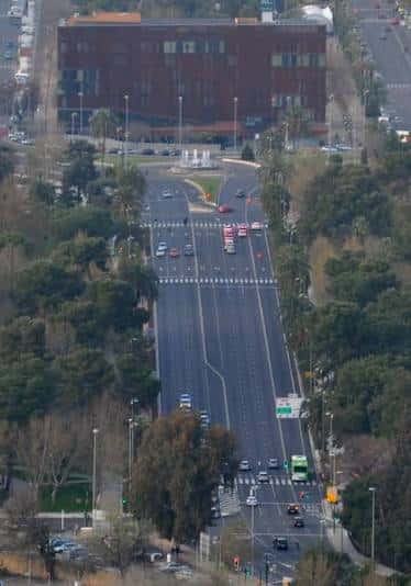 Vista aérea de la Avenida del Conde de Vallellano en Córdoba