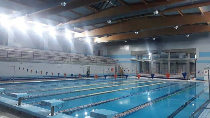 Vista interior de la piscina olímpica del Centro Municipal de Piragüismo