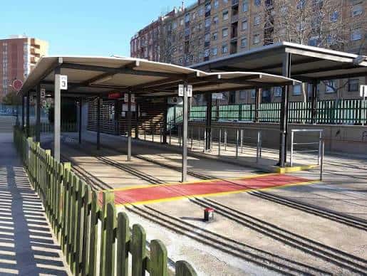 Vista de la estación del tren turístico en el Parc del Trenet