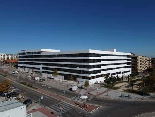 Vista aérea del complejo de oficinas en la Avenida de la Ilusión