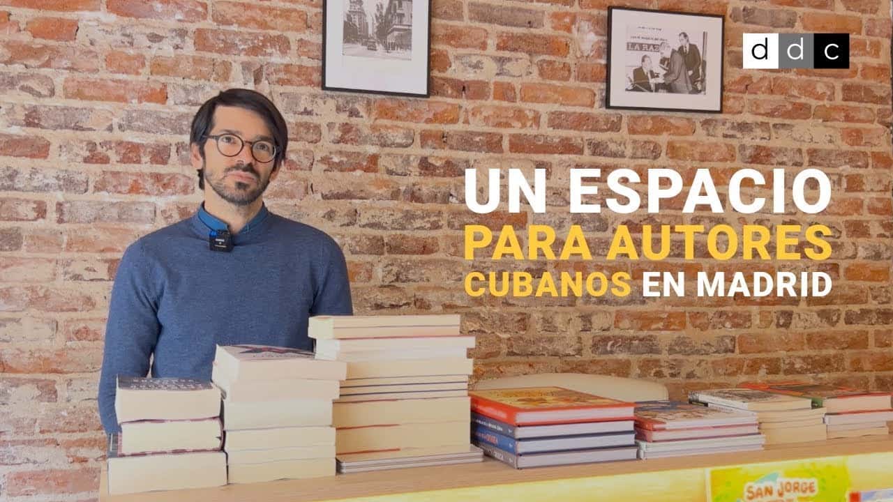 Diálogos en Red arranca en la Librería Arenales