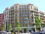 File:Barcelona - Avinguda del Paral·lel 129-131.jpg - Wikimedia ...