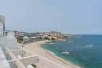 Vista desde el hotel hacia la playa de Riazor y la costa