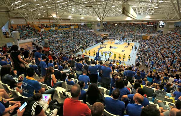 Partido de ida de cuartos de final de Liga Femenina Endesa: Durán Maquinaria Ensino Lugo - Valencia Basket