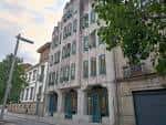 Vista exterior de la Biblioteca Pública Antonio Odriozola en Pontevedra