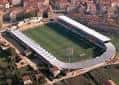 Vista aérea del Estadio de O Couto con su estructura ovalada