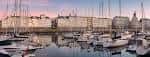 Panorámica del puerto deportivo de A Coruña al atardecer