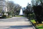 Paseo principal de la Alameda con fuente central