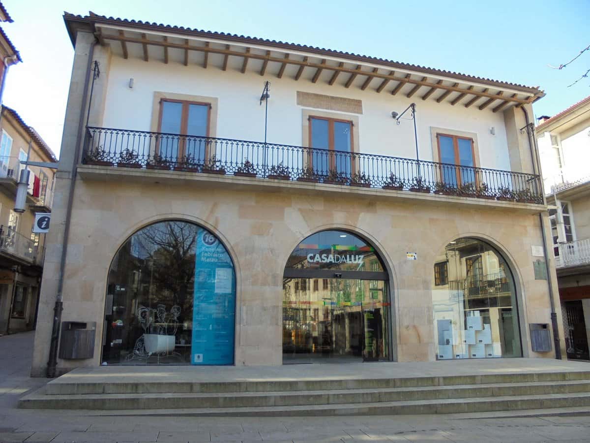 Recogida del calendario municipal 2026