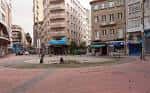 Panorámica de la Glorieta de Compostela con edificios y la plaza