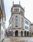 Fachada del Edificio de Correos en Santiago de Compostela desde una perspectiva diferente