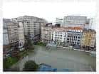 Panorámica aérea de la Plaza de Vigo, destacando su amplia superficie abierta
