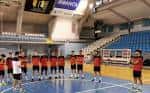 Equipo de jugadores en la cancha del Pabellón Municipal de Deportes de Lugo