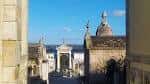 Vista panorámica del Cementerio de San Amaro con sus mausoleos y cúpulas
