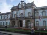 Fachada principal del edificio de la Diputación Provincial de Lugo