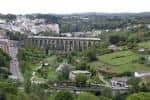 Vista aérea o elevada del Viaducto de A Chanca integrado en el paisaje de Lugo.