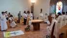 Ceremonia religiosa en el interior de la Iglesia de las Hermanas Trinitarias