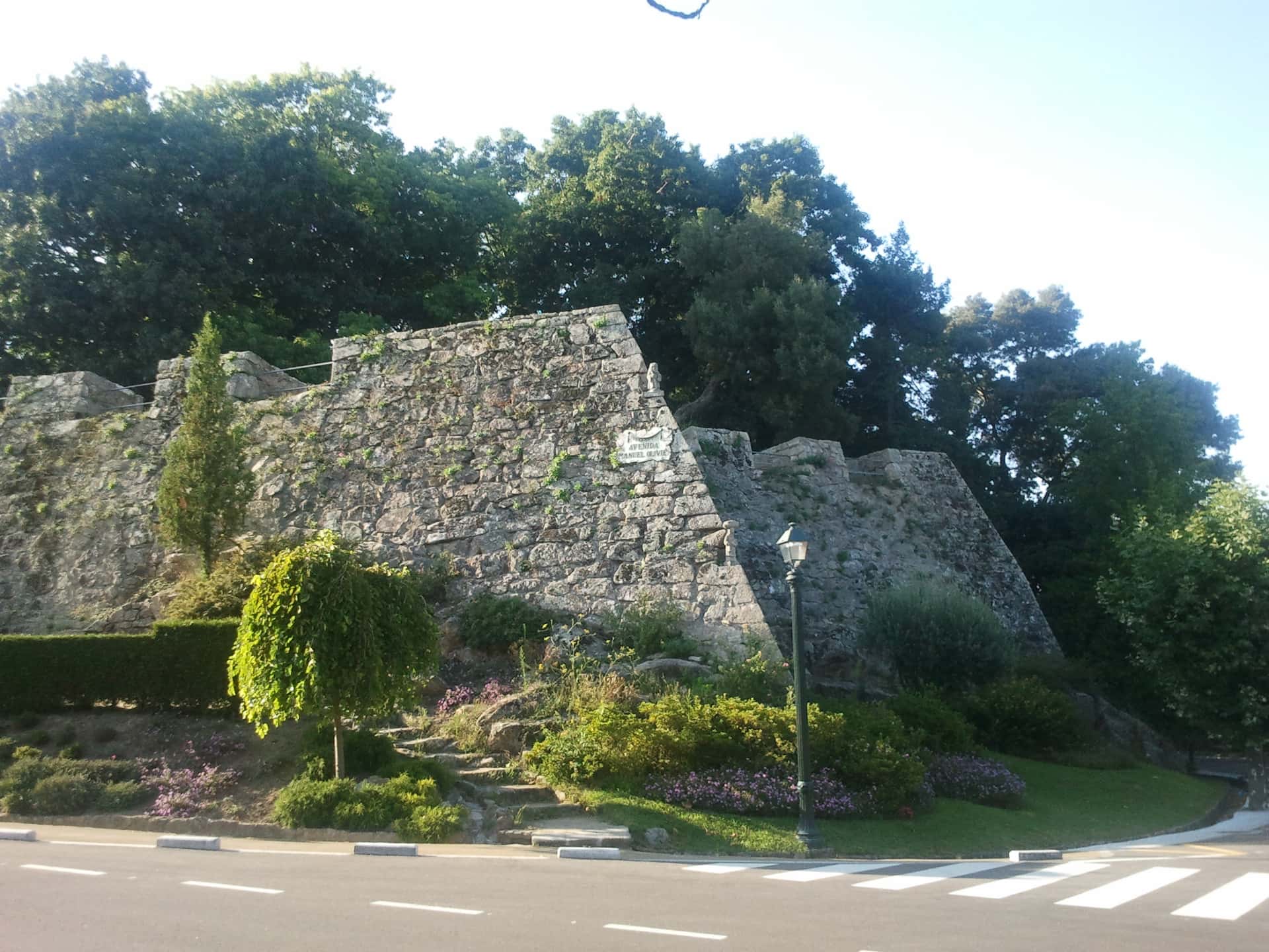 En busca dos edificios perdidos