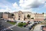 Vista exterior del edificio principal del Colegio Compañía de María en A Coruña