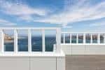 Terraza exterior con vistas al mar y al horizonte