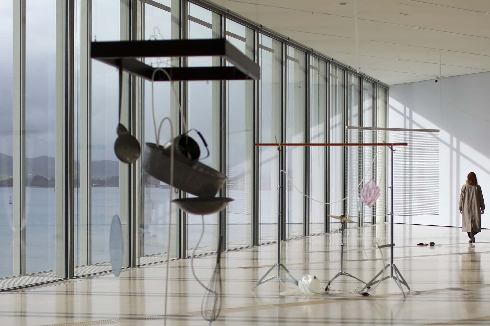 Yuko Mohri: Entrelazamientos