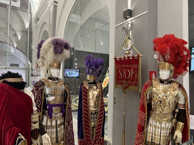 Exposición extraordinaria Armaos del Paso Blanco: trayectoria y presente