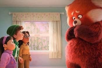 Proyección de la película 'Red' (Turning Red)