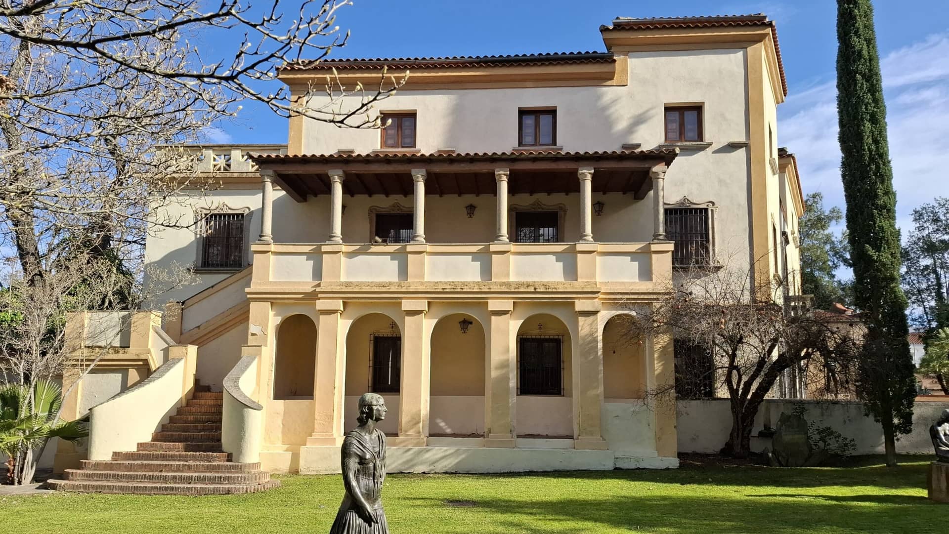Museo de Historia y Cultura Casa Pedrilla y Casa-Museo Guayasamín