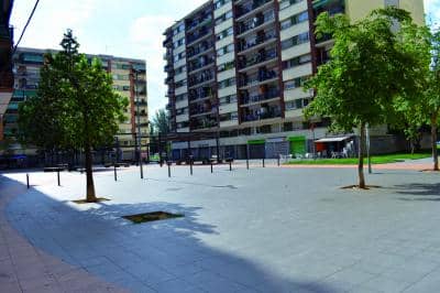 Plaza Neus Català i Pallejà