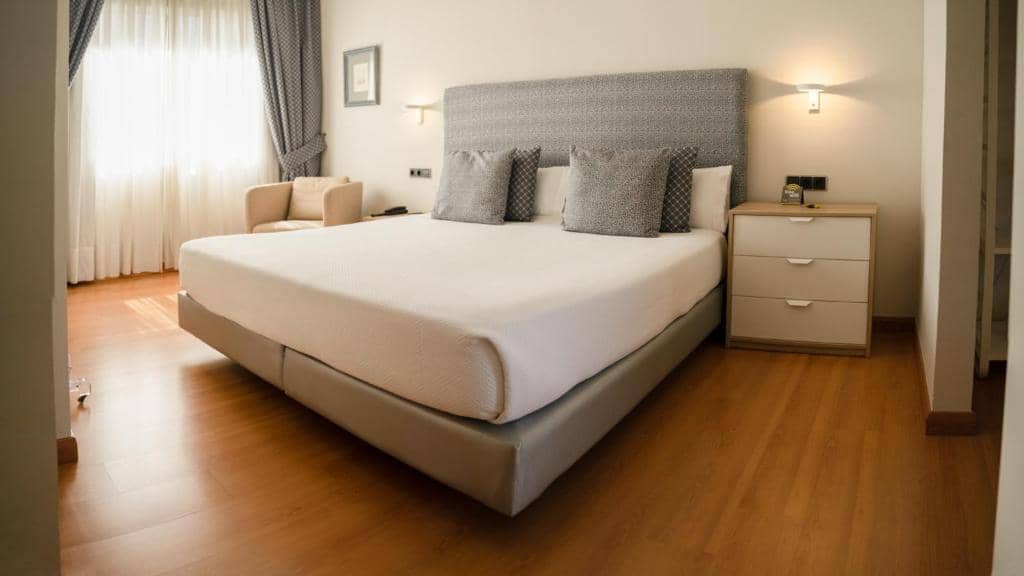 Hotel Sercotel Tres Luces