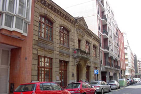 Centro Municipal de Distrito de Abando