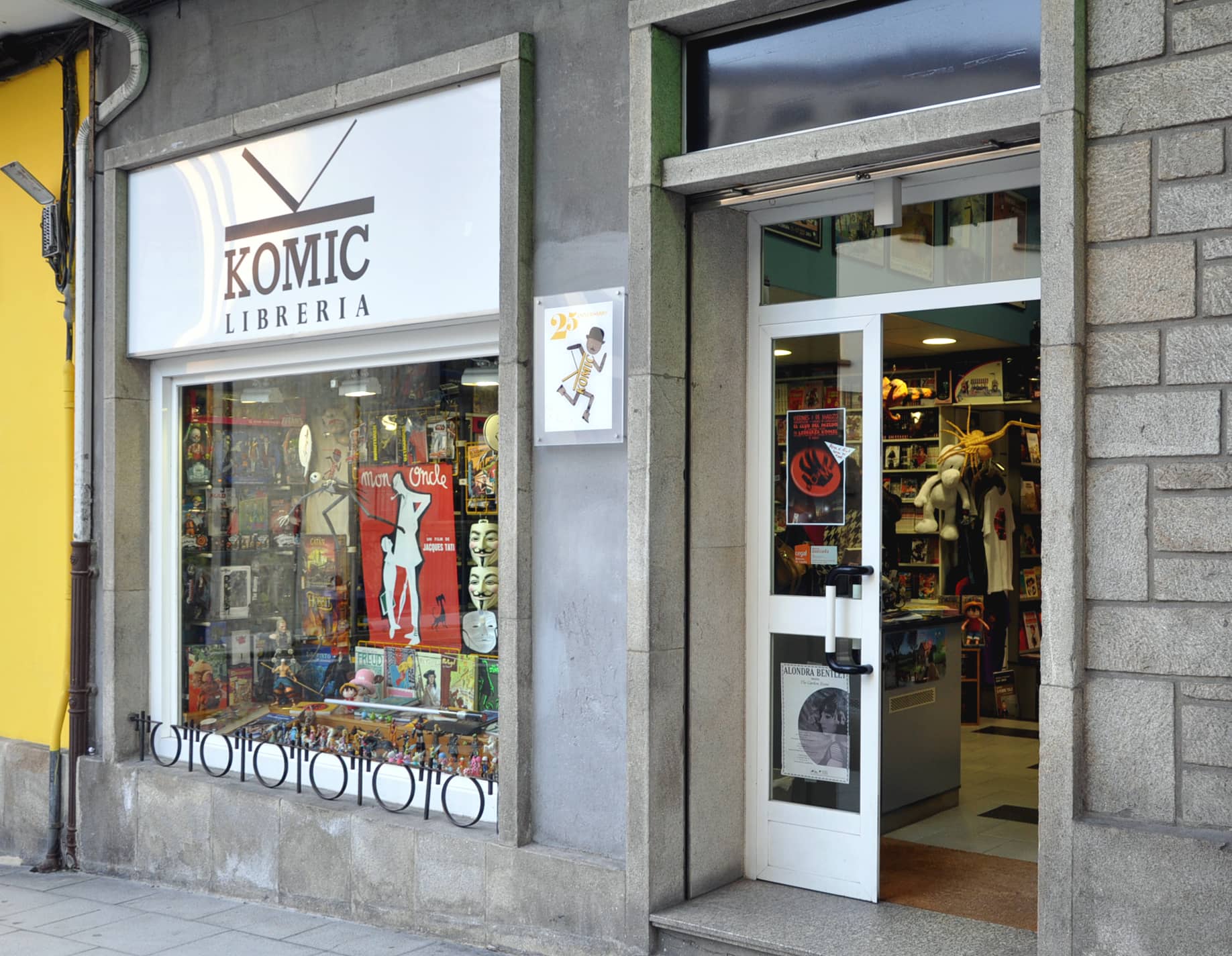 Librería Komic
