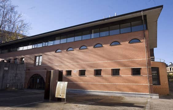 Centro Cultural Lugaritz