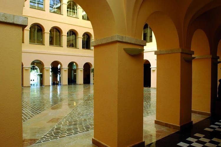 Pati de la Diputació de Tarragona