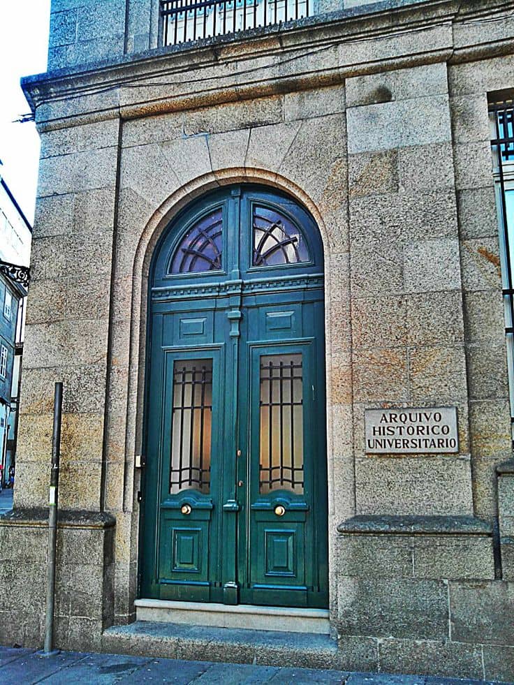 Arquivo Histórico Universitario de Santiago de Compostela