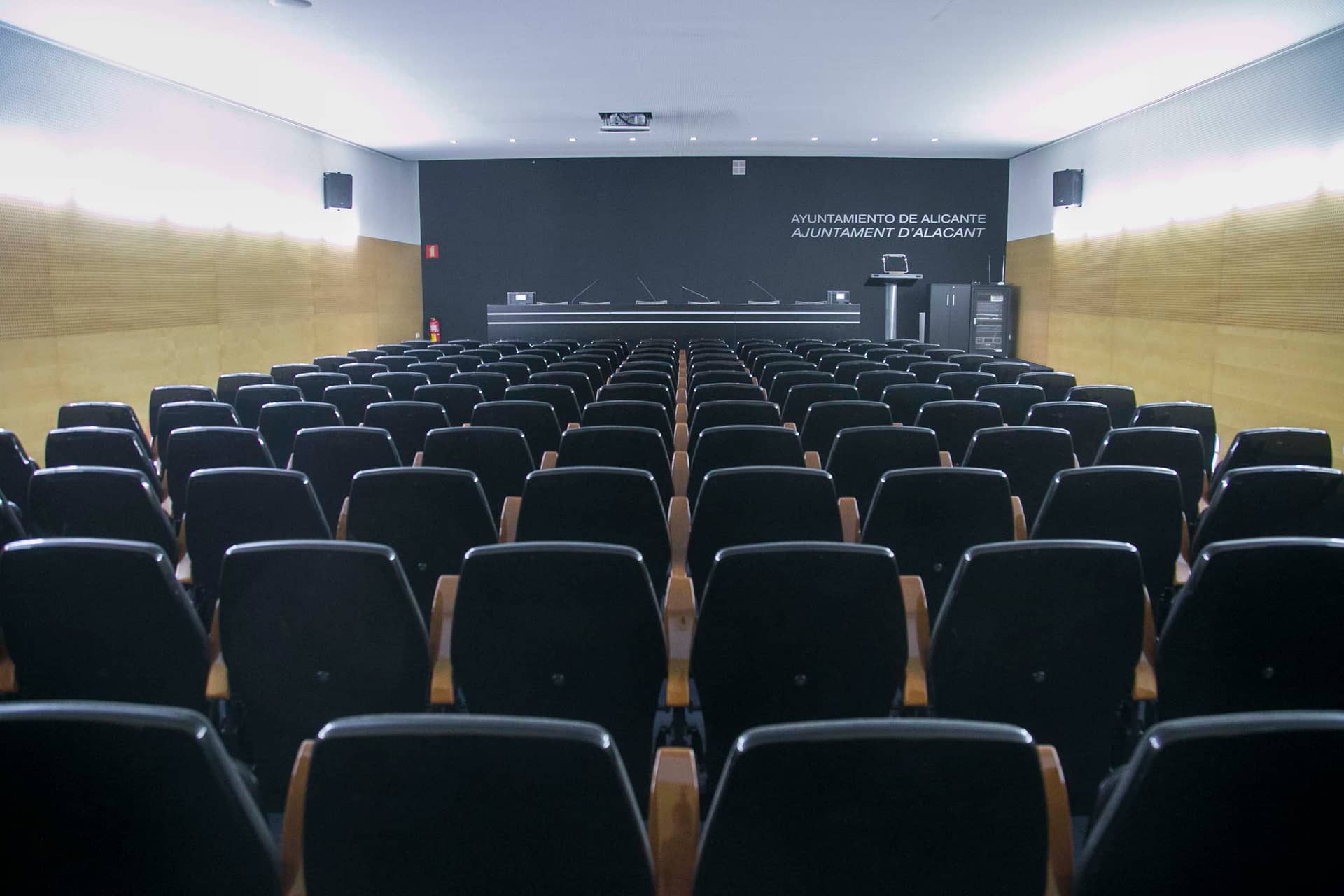 Edificio Municipal Puerta Ferrisa