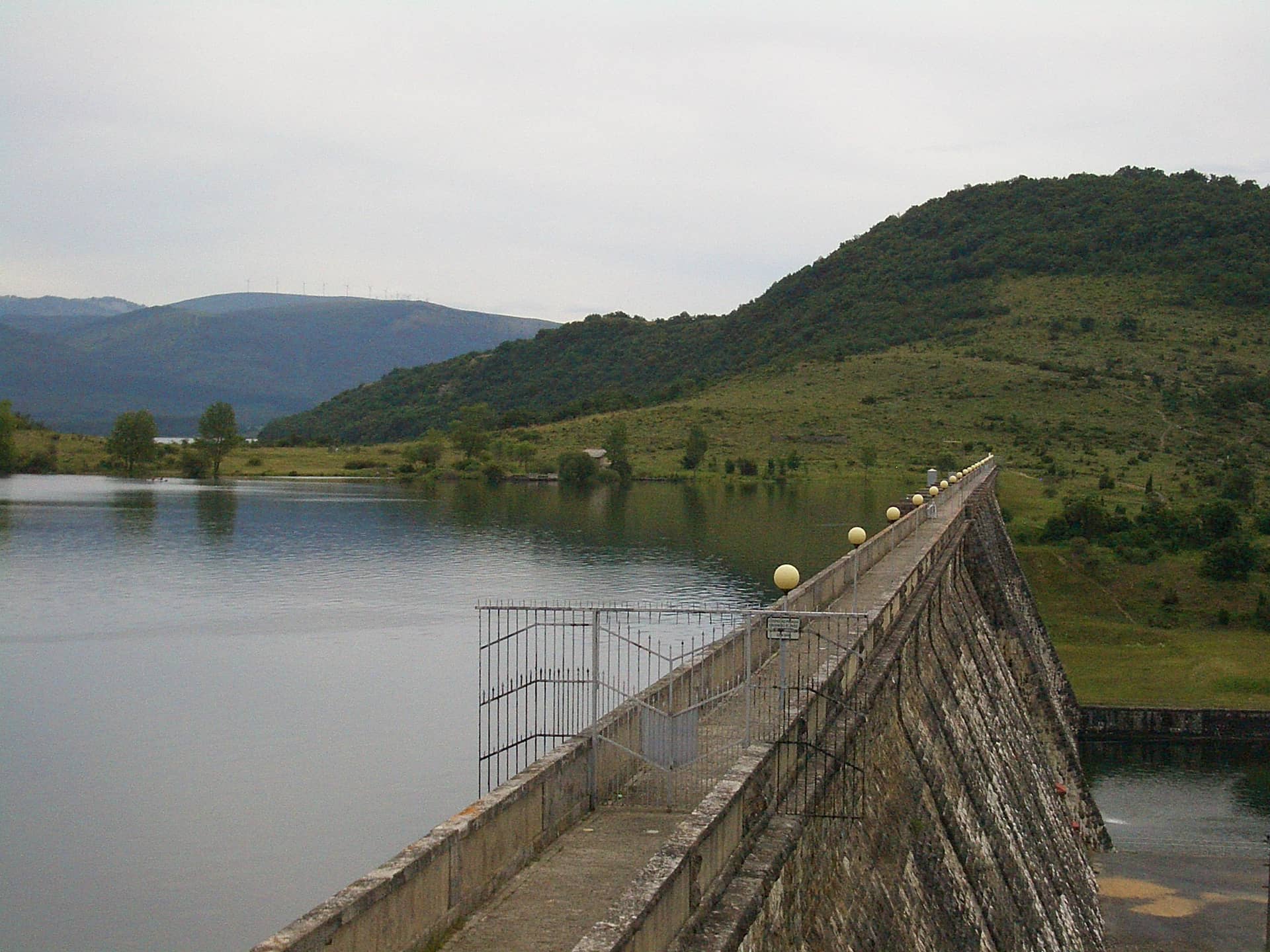 Embalse de Ullíbarri-Gamboa