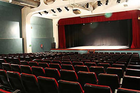 Teatro Beñat Etxepare