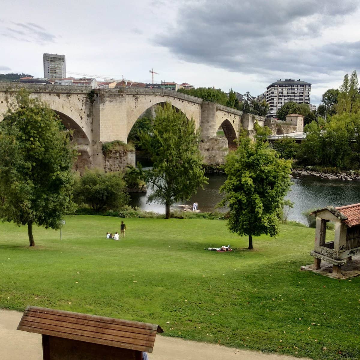 Parque junto al Puente Romano