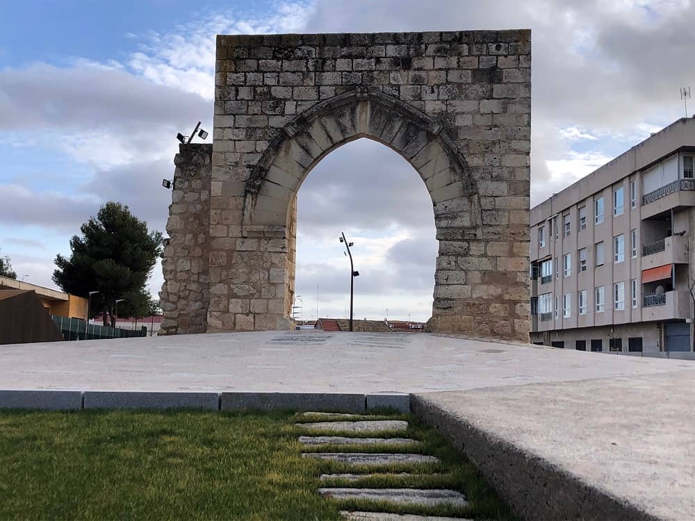 Arco del Torreón del Alcázar