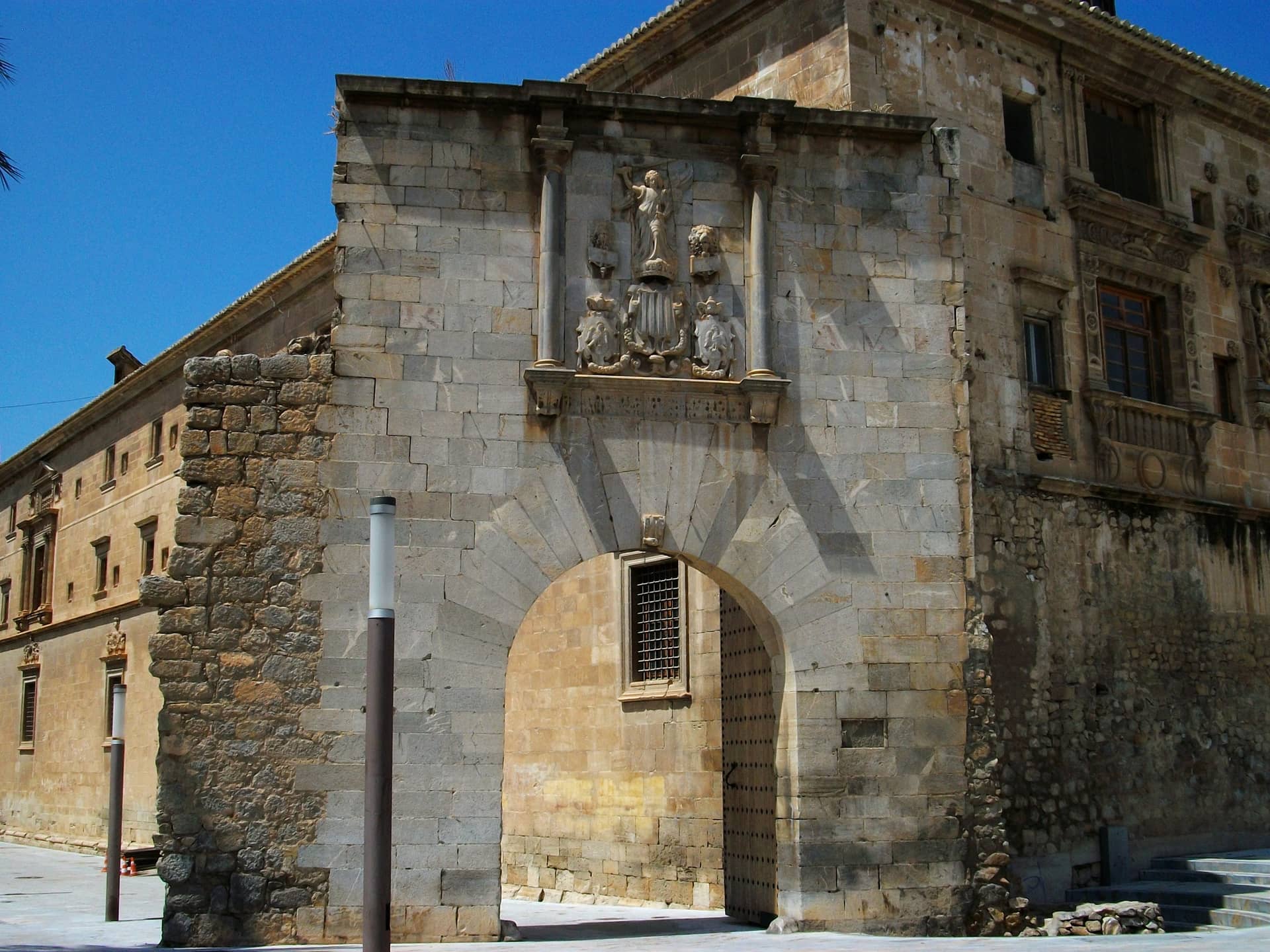 Puerta de la Olma