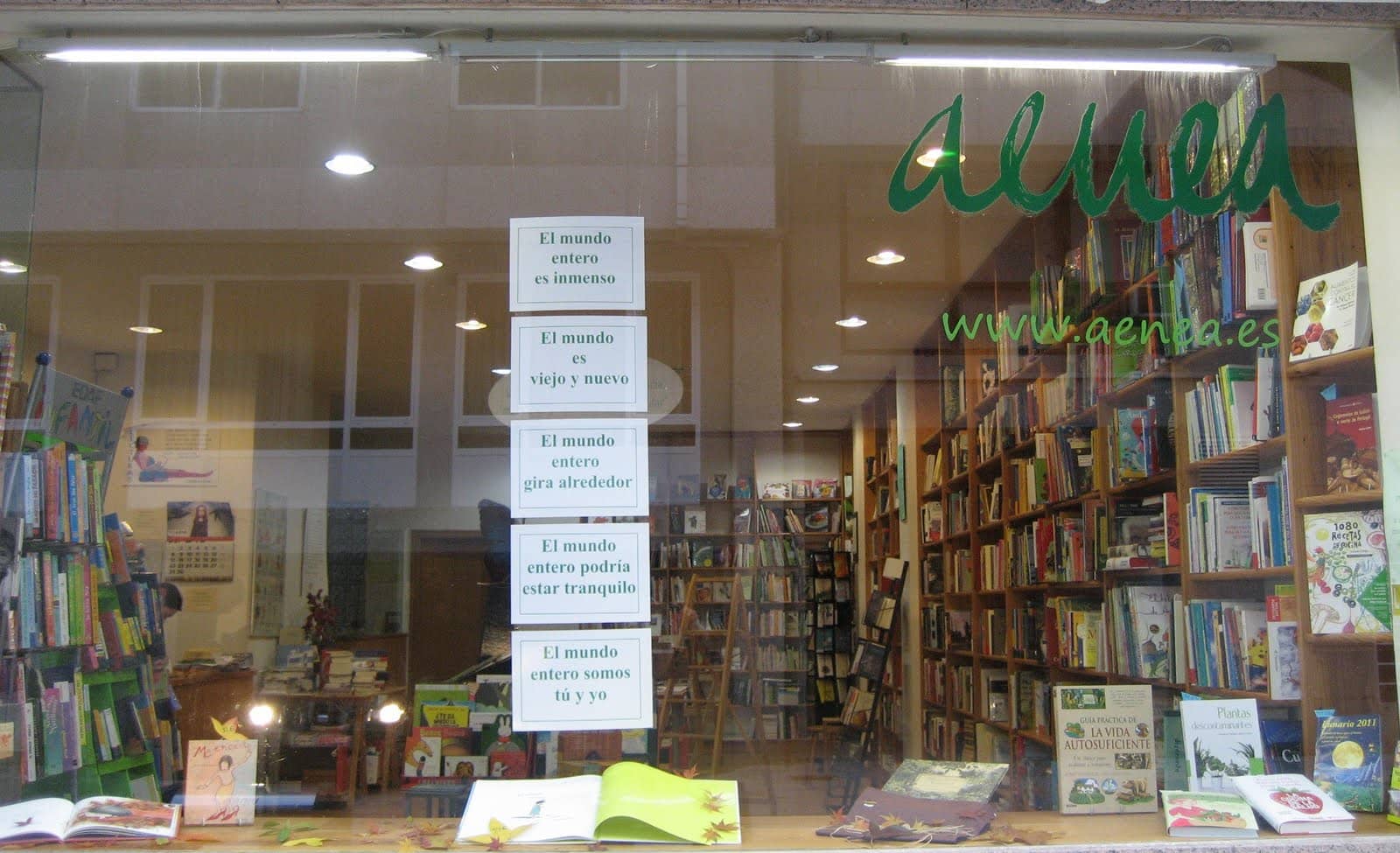 Librería Aenea