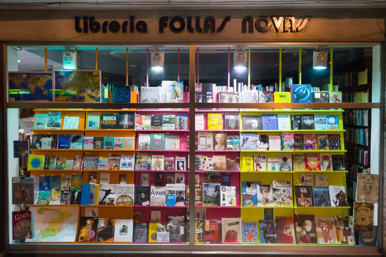 Libraría Follas Novas