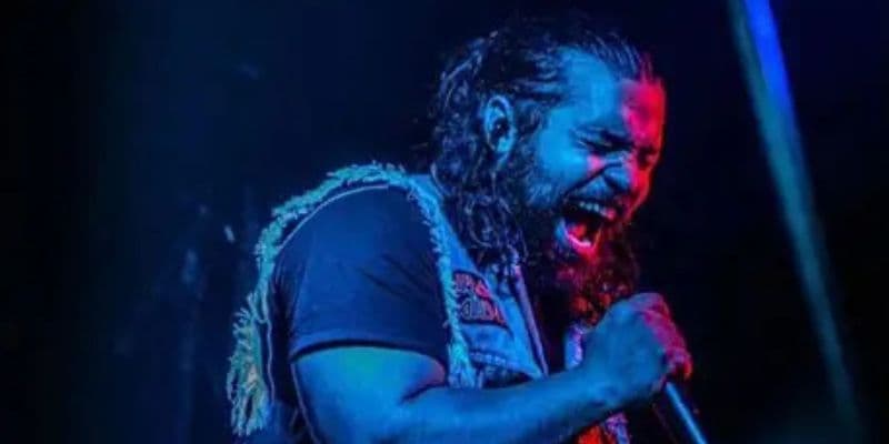 Raphael Mendes con Maiden Free