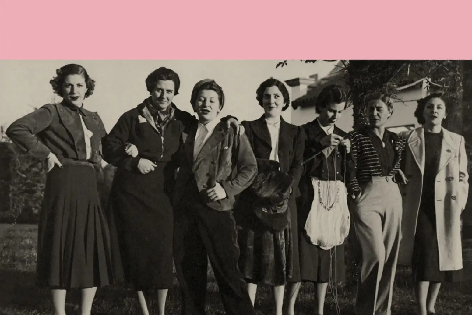 Obra de Teatro 'Ellas son el 27'