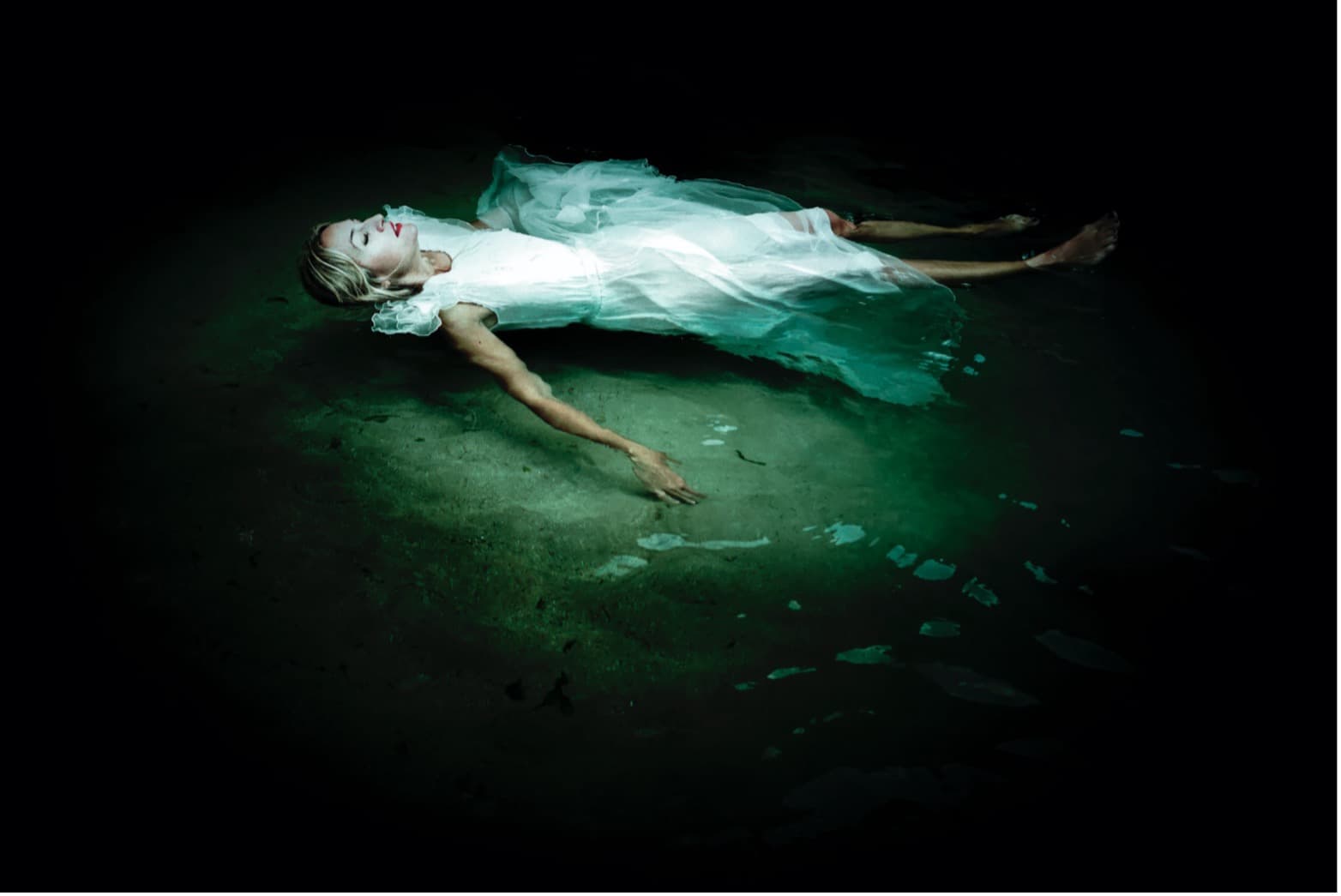 Icono encarnado (Clausura)