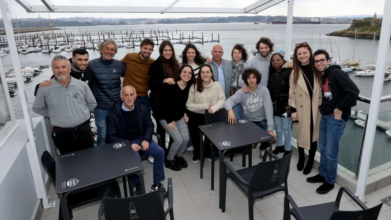 Casa Alejandro en A Coruña: Cocina Española con Vistas